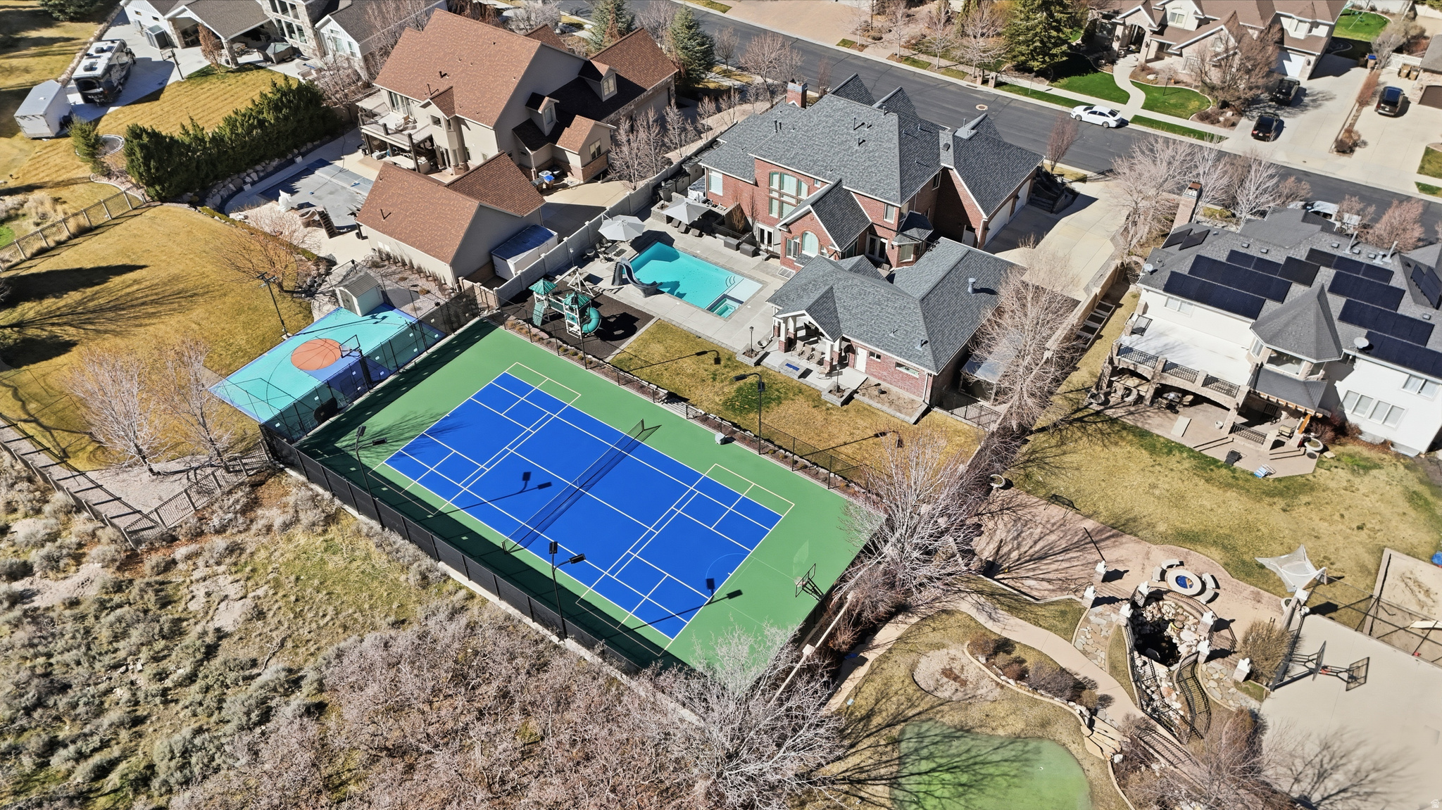 DRAPER HEIGHTS - Residential