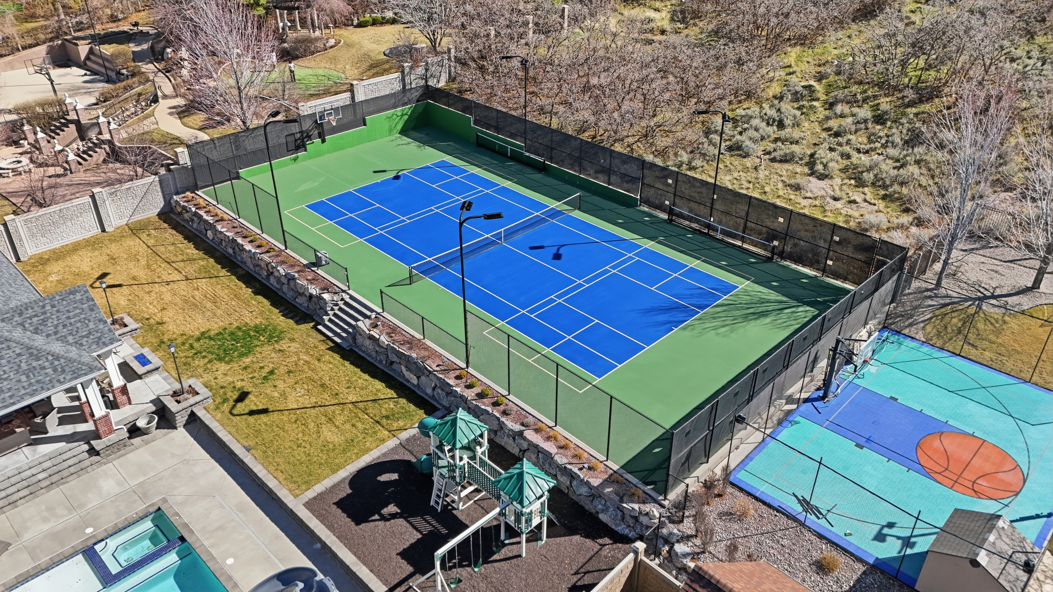 DRAPER HEIGHTS - Residential