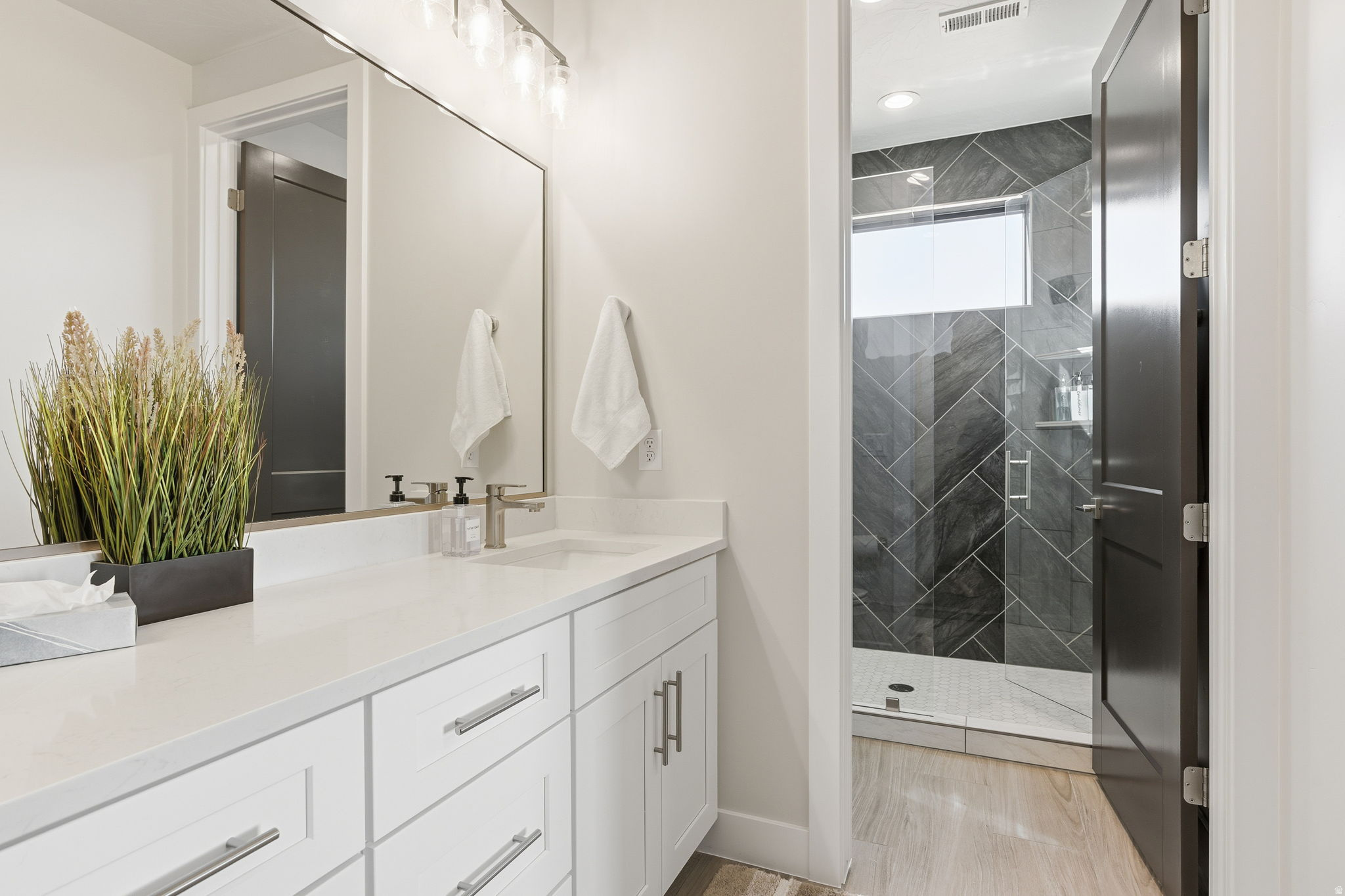 PECAN VALLEY RESORT 1 AMD - Residential