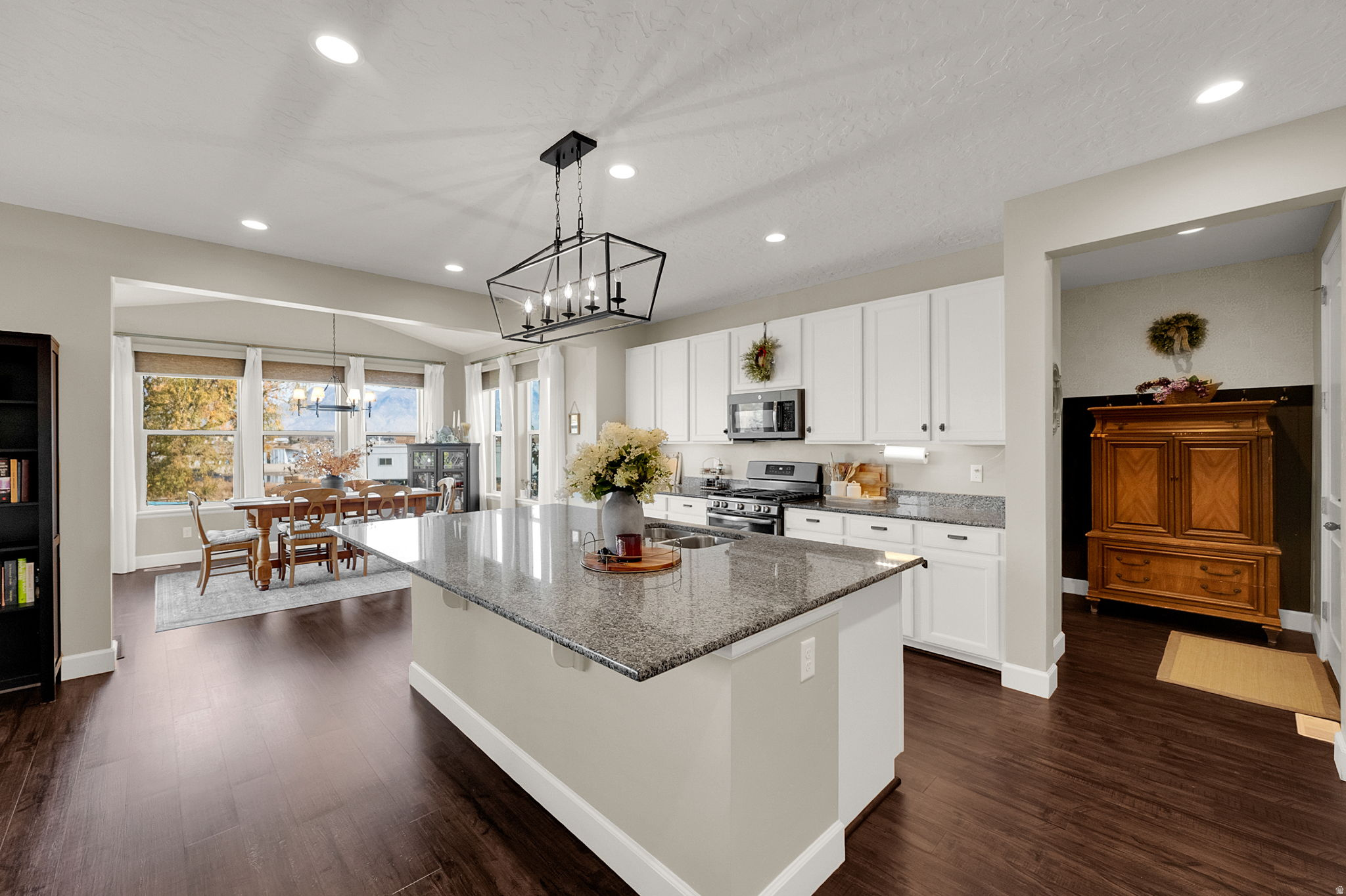 MEADOWS AT LAKESIDE - Residential