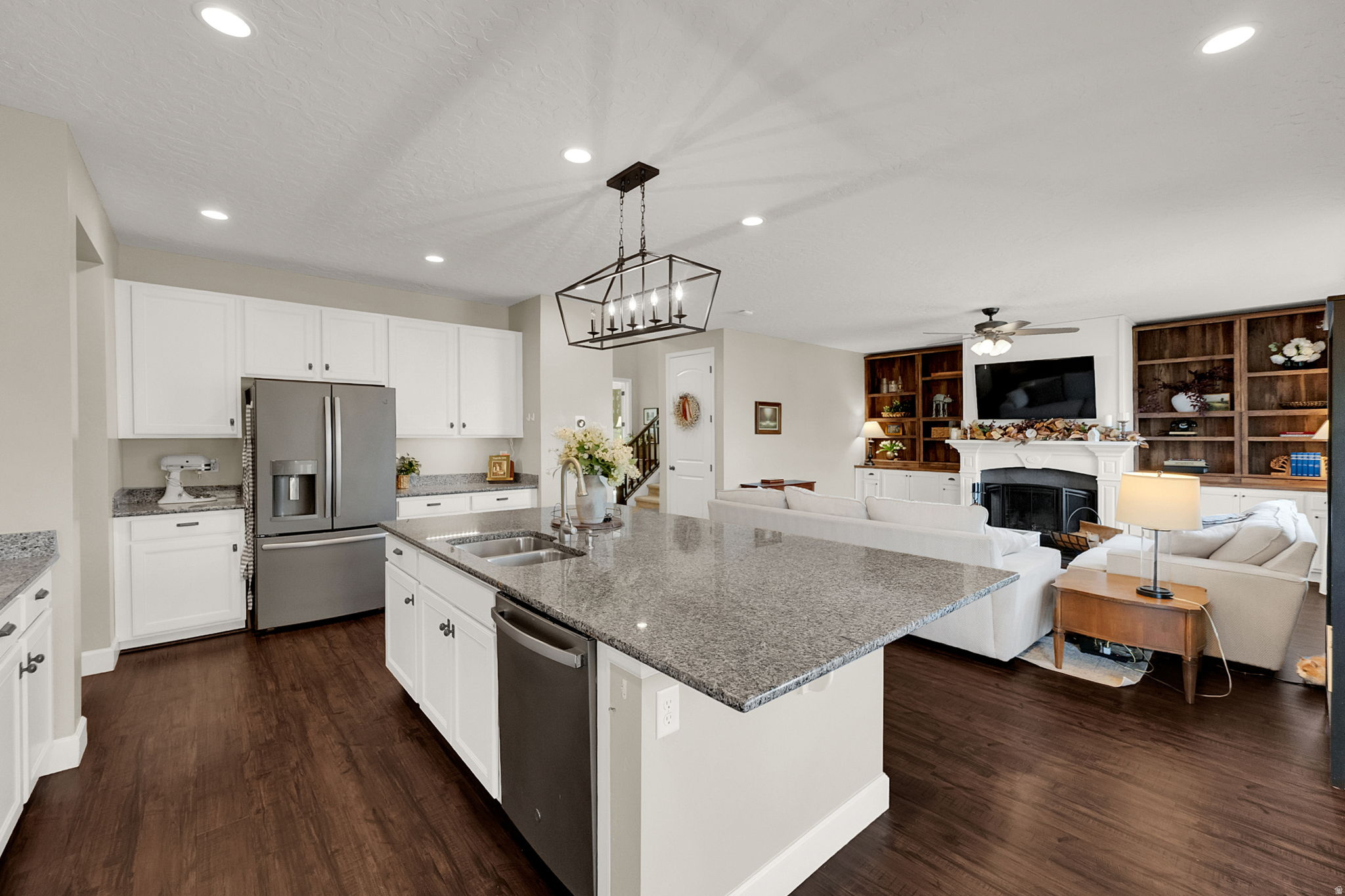 MEADOWS AT LAKESIDE - Residential