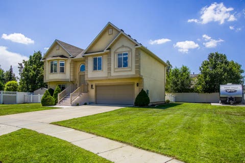 Tiny photo for 2049 N 700 W, West Bountiful, UT 84087 (MLS # 2174216)