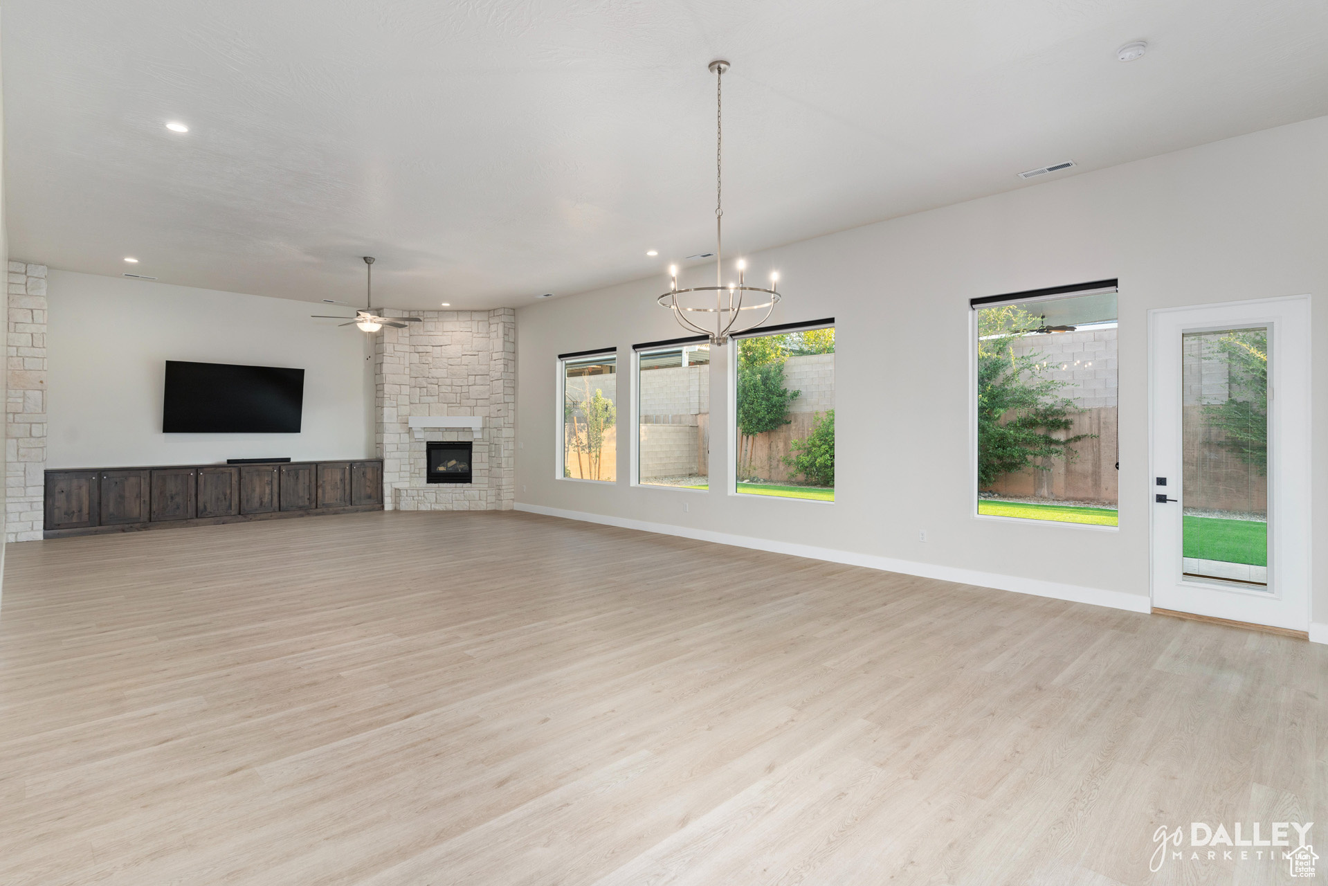 ARBORS PH 10 SUBDIV - Residential