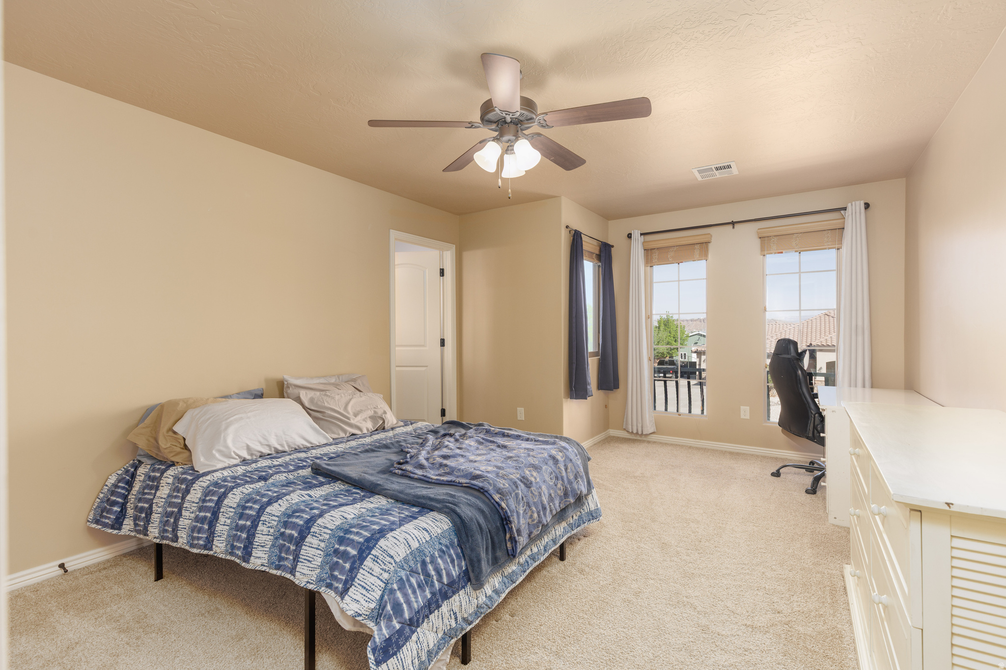 SUN VALLEY ESTATES PH 6 - Residential