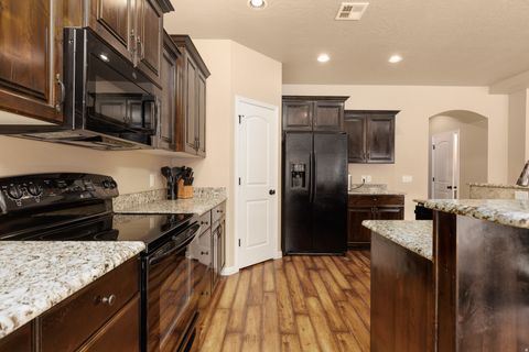 Tiny photo for 2846 E 3580 S, Saint George, UT 84790 (MLS # 2147095)