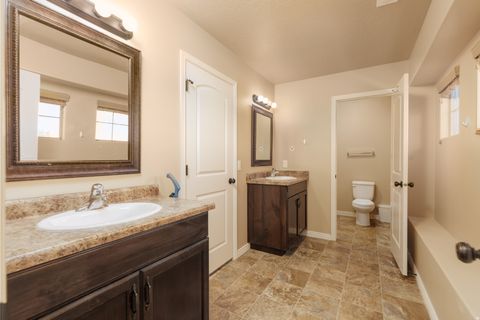 Tiny photo for 2846 E 3580 S, Saint George, UT 84790 (MLS # 2147095)