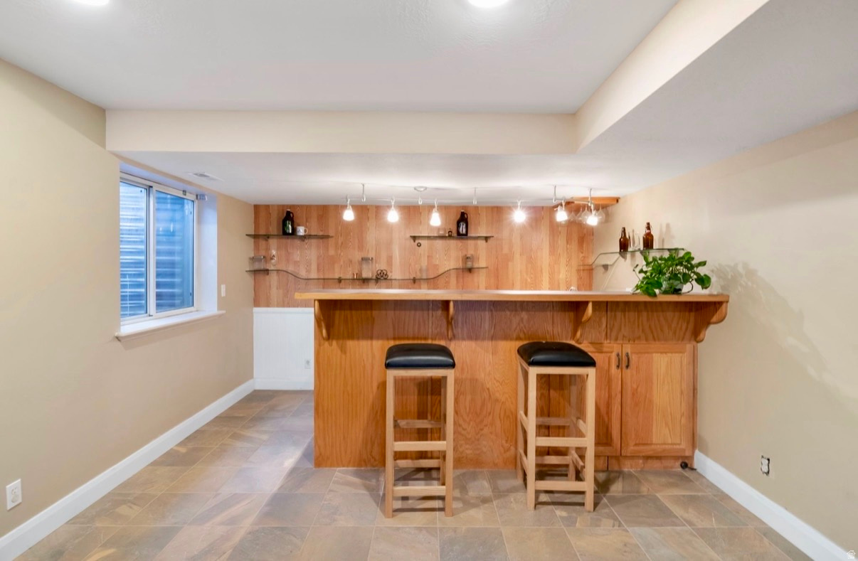 AVALON HILLS - Residential