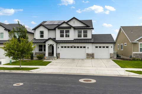 Photo of 12483 S DESERT MESA DR #851, Herriman, UT 84096 (MLS # 2179116)