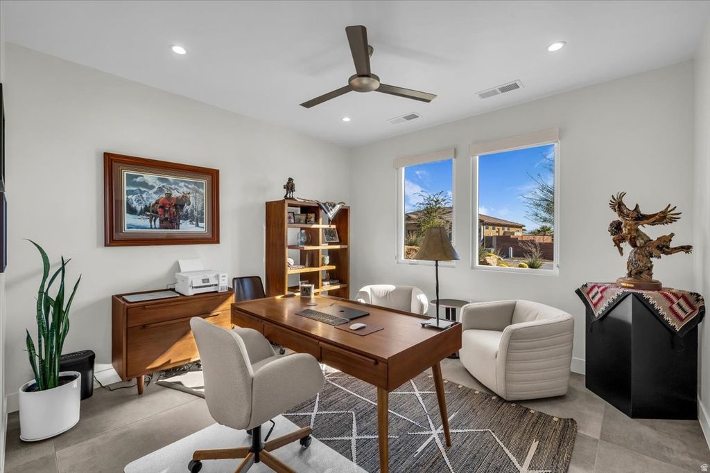 Photo of 254 W ALTURA WAY, Ivins, UT 84738 (MLS # 2137056)