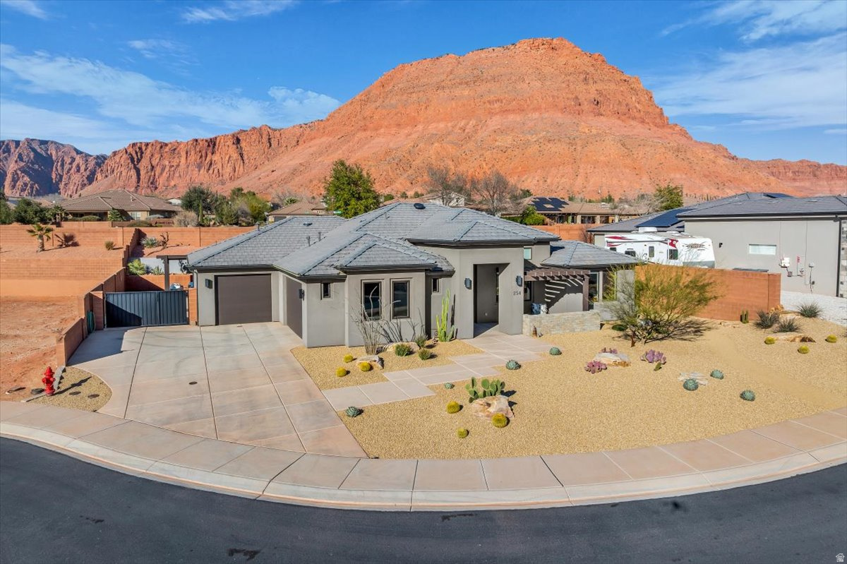 ALTURA PH 3 - Residential