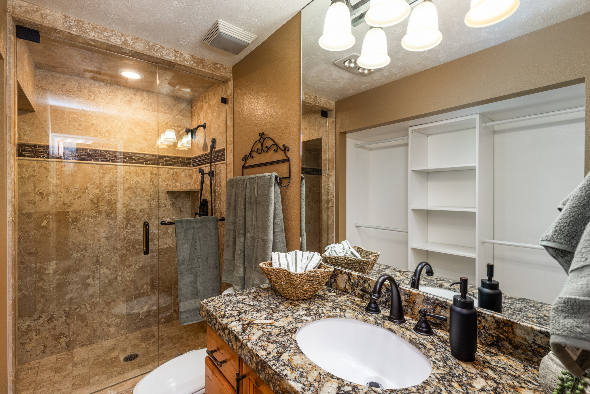 BROWNS MEADOW - Residential