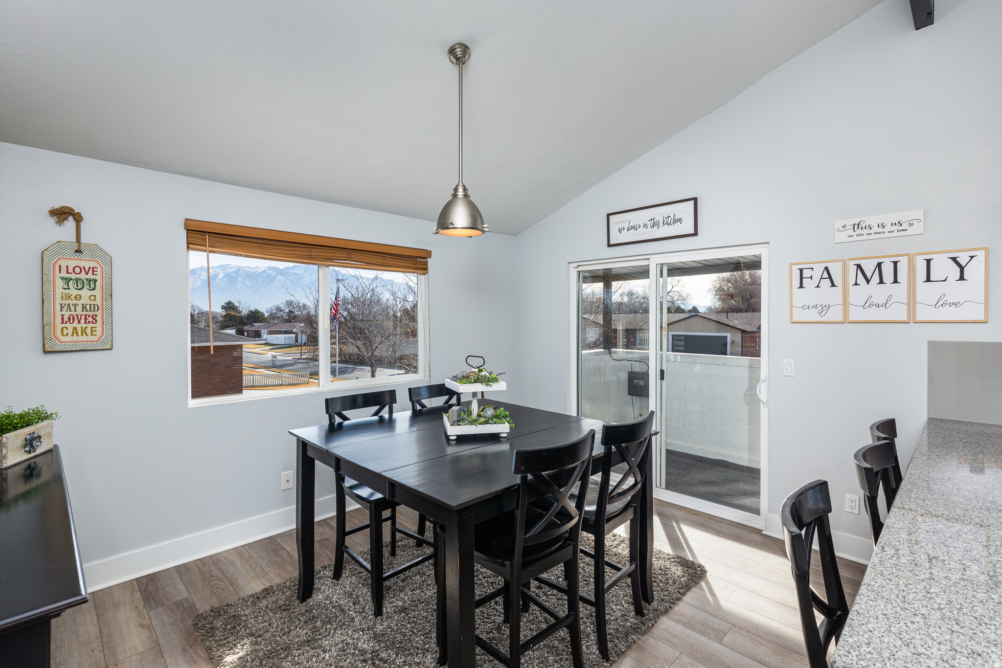 BROWNS MEADOW - Residential