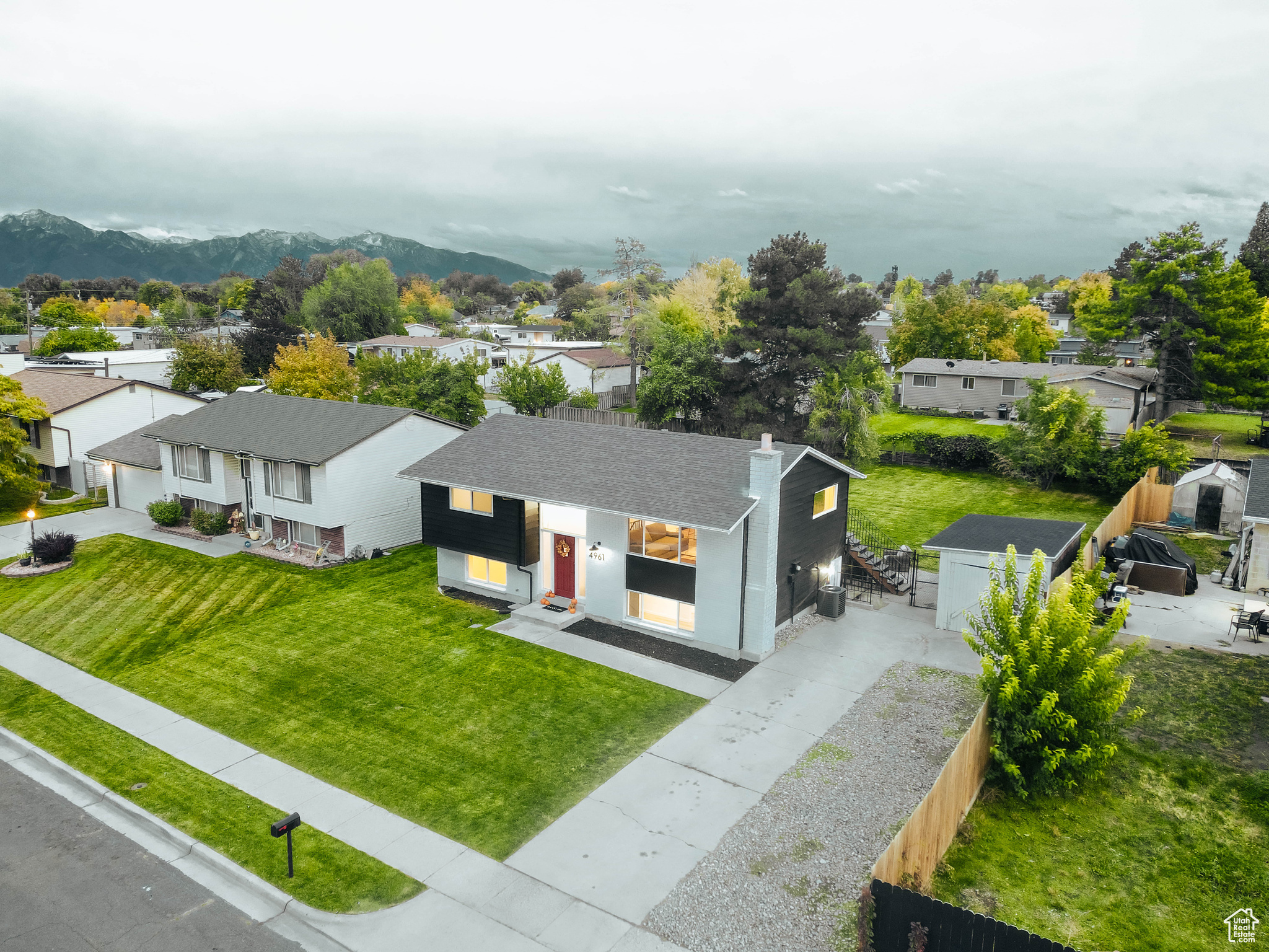 KEVINWOOD ESTATES #3 SUB - Residential