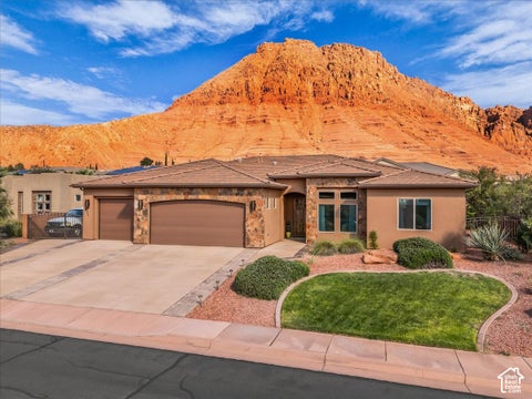 Tiny photo for 271 E 250 N, Ivins, UT 84738 (MLS # 2189936)