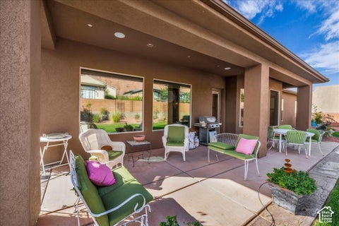 Tiny photo for 271 E 250 N, Ivins, UT 84738 (MLS # 2189936)