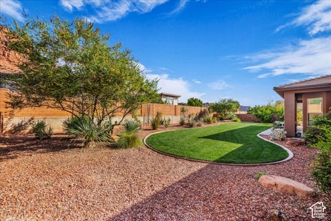 Tiny photo for 271 E 250 N, Ivins, UT 84738 (MLS # 2189936)