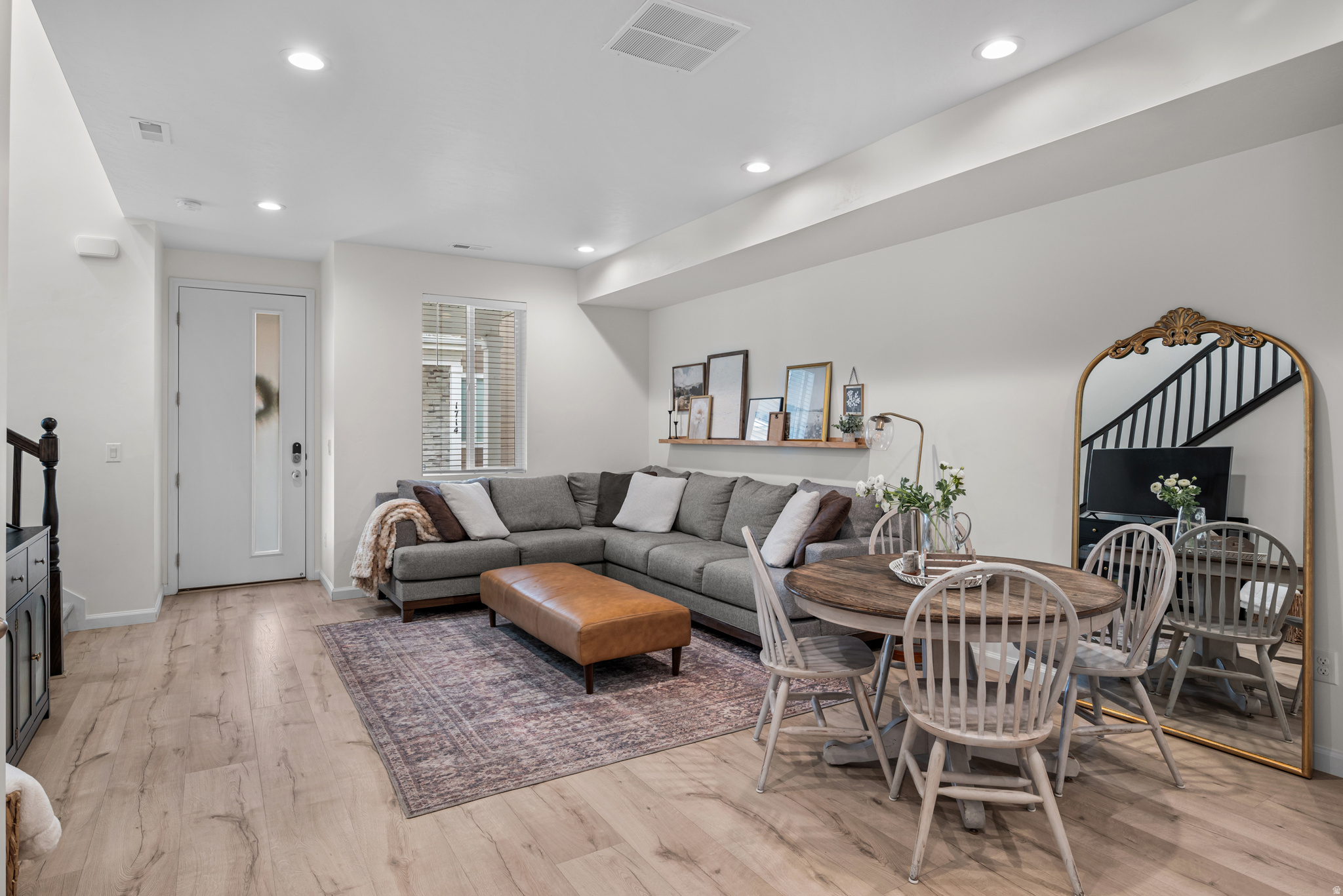 ARROWHEAD PARK - Residential