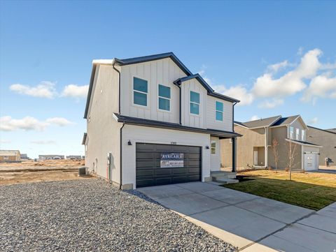 Tiny photo for 2322 E WOODBURY LN #546, Eagle Mountain, UT 84005 (MLS # 2139993)