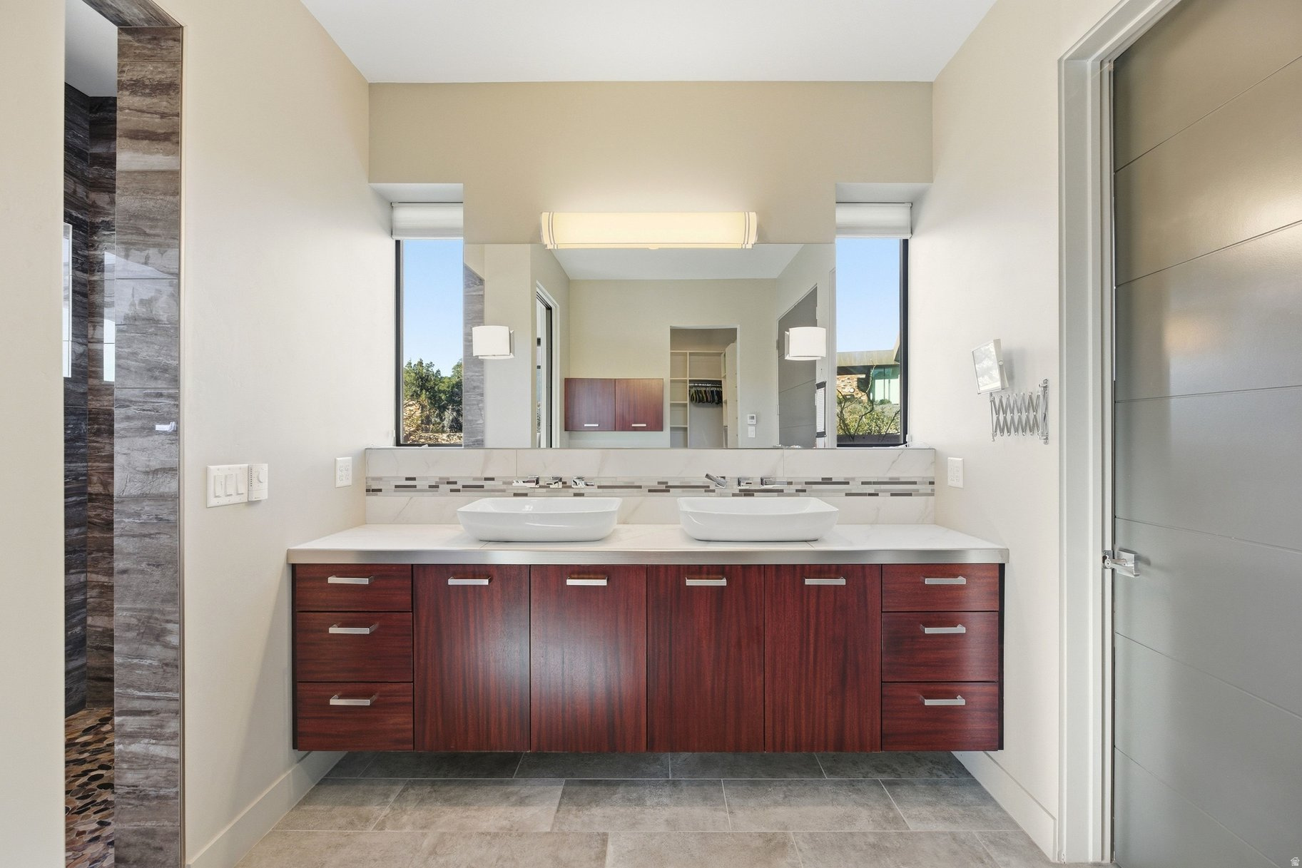 ANASAZI PLATEAU 2 - Residential