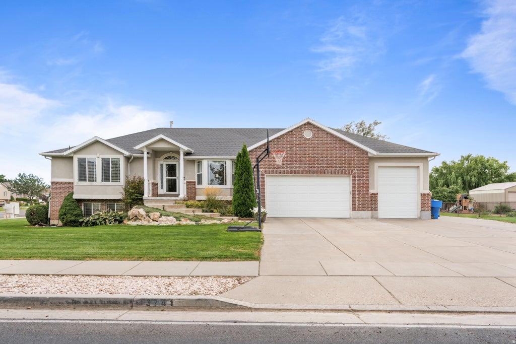 Photo of 3741 W 2200 N, Plain City, UT 84404 (MLS # 2185215)