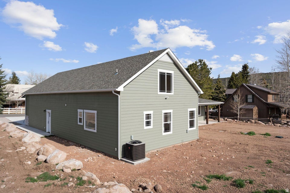 PINE VALLEY MEADOWS AMD - Residential