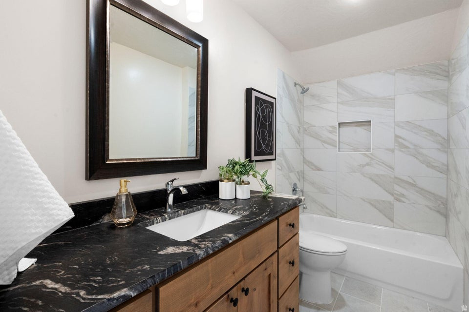 PINE VALLEY MEADOWS AMD - Residential