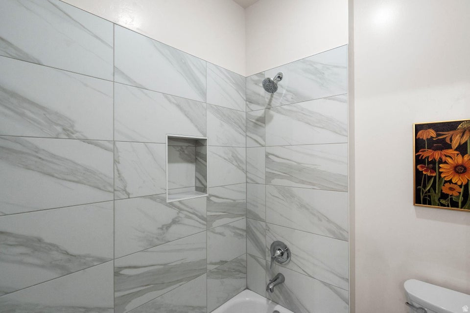 PINE VALLEY MEADOWS AMD - Residential