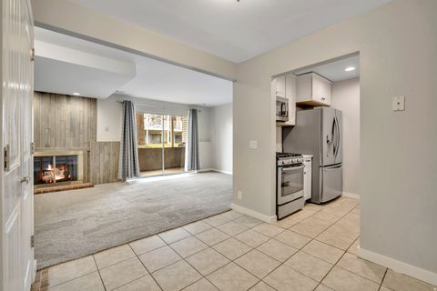 Tiny photo for 17 E 400 N #19, Bountiful, UT 84010 (MLS # 2142502)