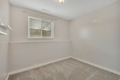 Tiny photo for 17 E 400 N #19, Bountiful, UT 84010 (MLS # 2142502)
