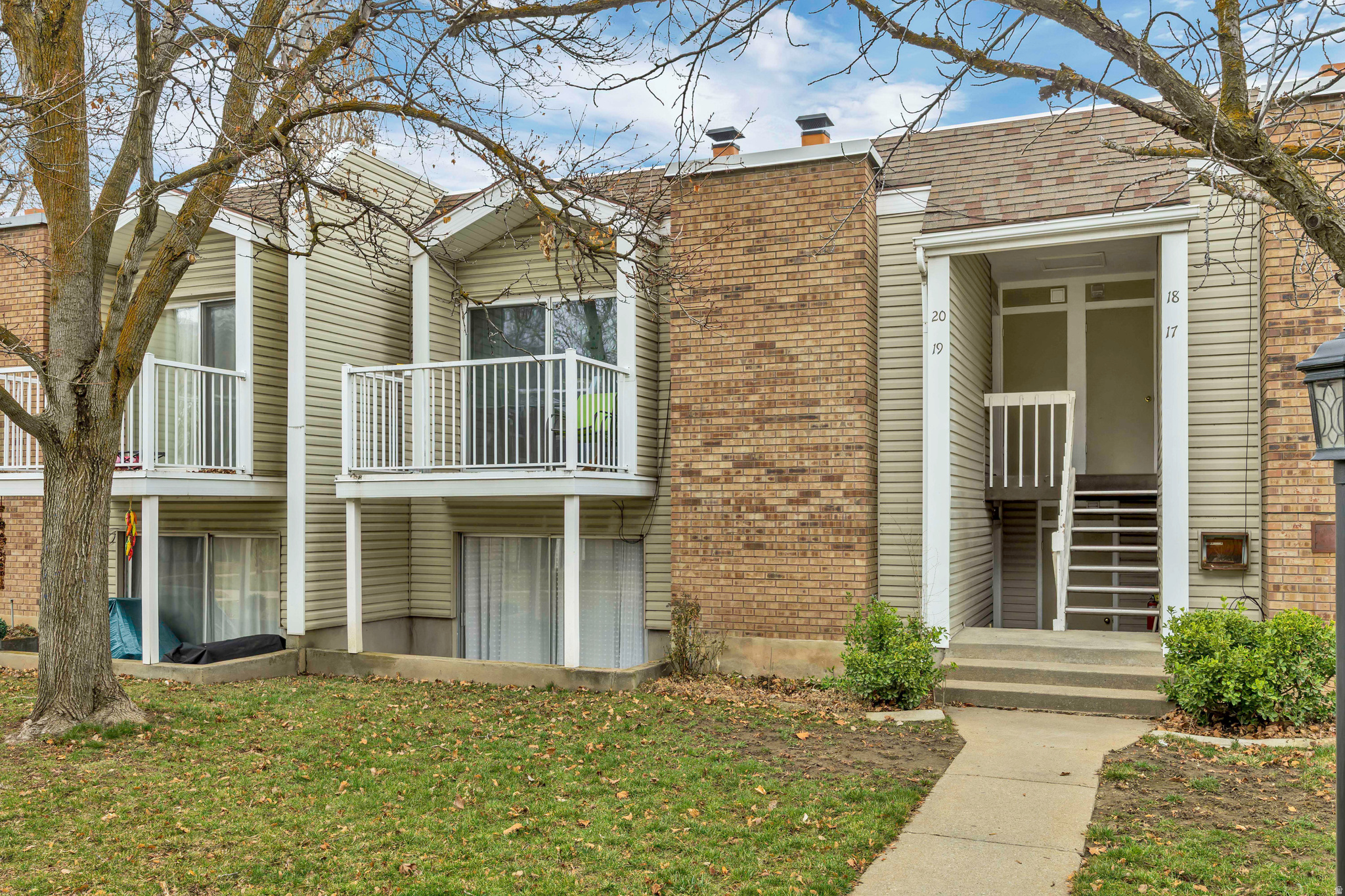 PARK PLACE CONDOS - Residential