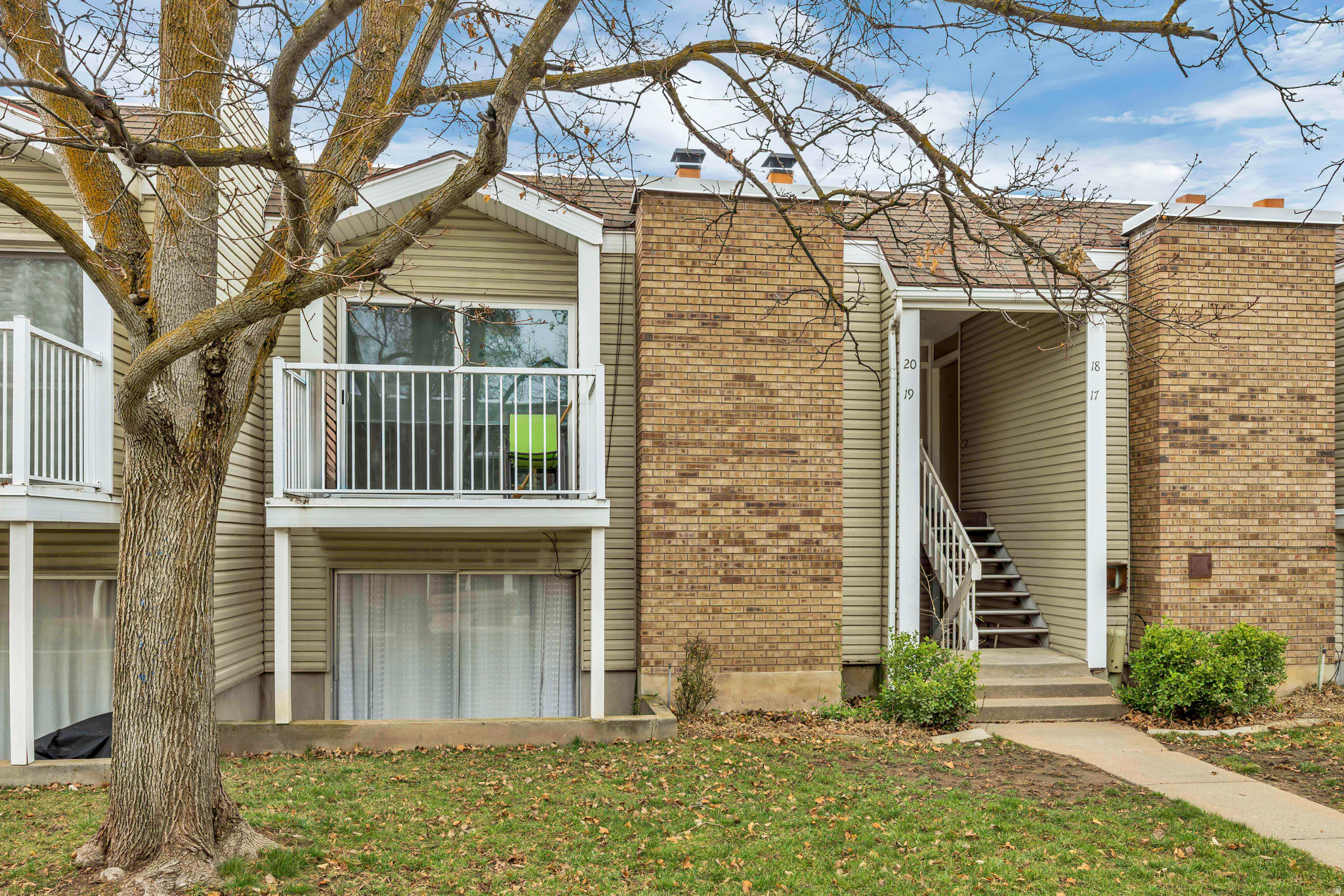 PARK PLACE CONDOS - Residential