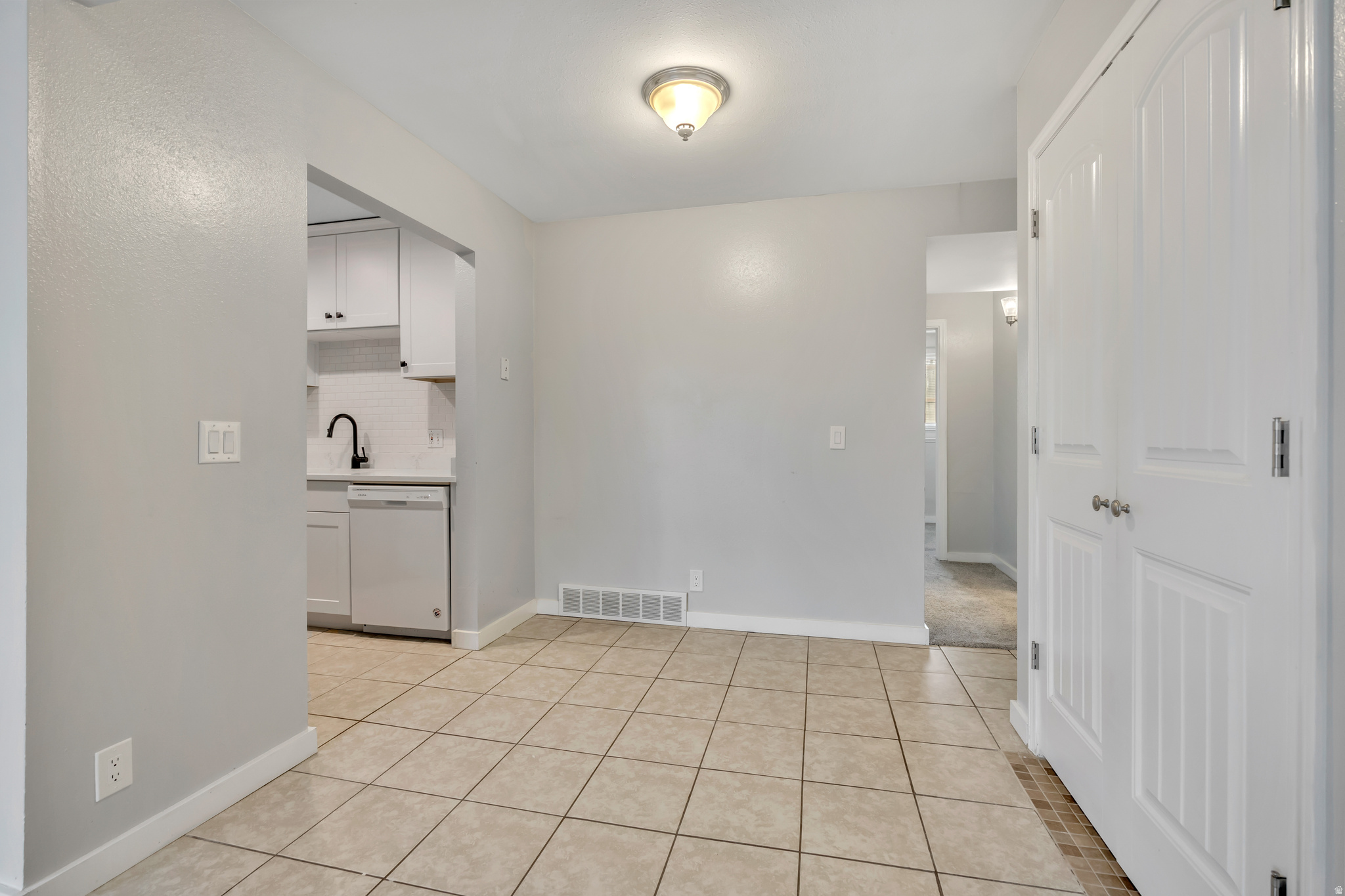 PARK PLACE CONDOS - Residential