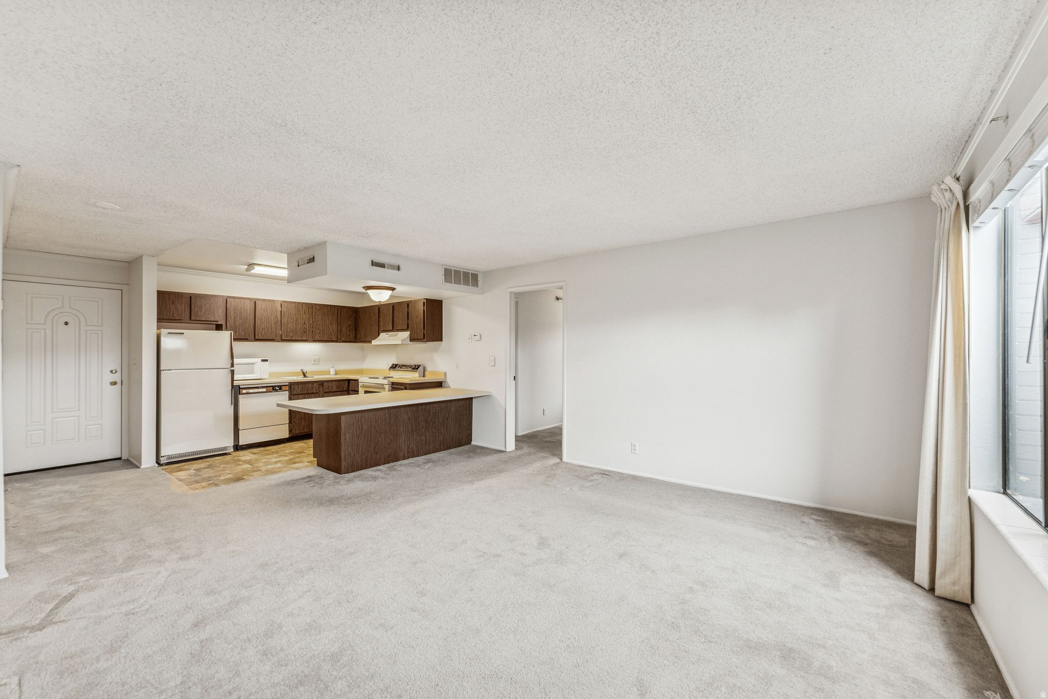 SOUTH 67 CONDOS - Residential