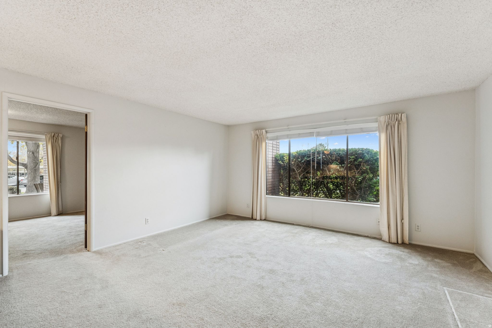 SOUTH 67 CONDOS - Residential