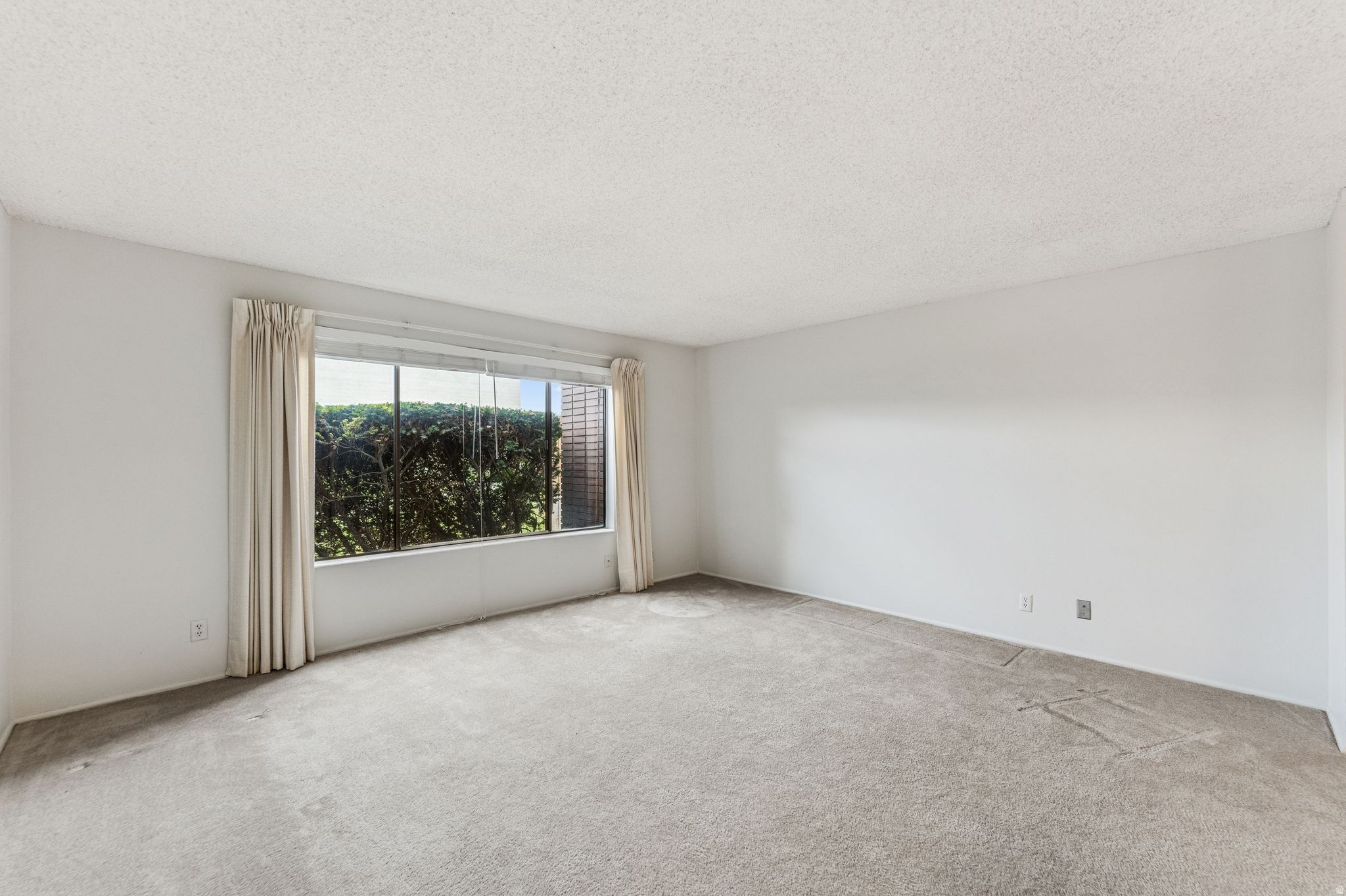 SOUTH 67 CONDOS - Residential