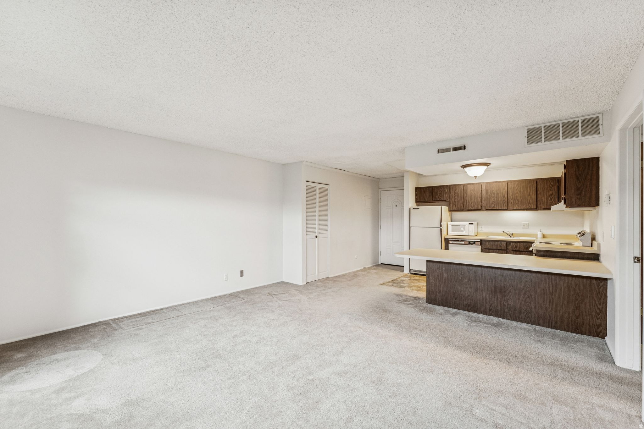 SOUTH 67 CONDOS - Residential