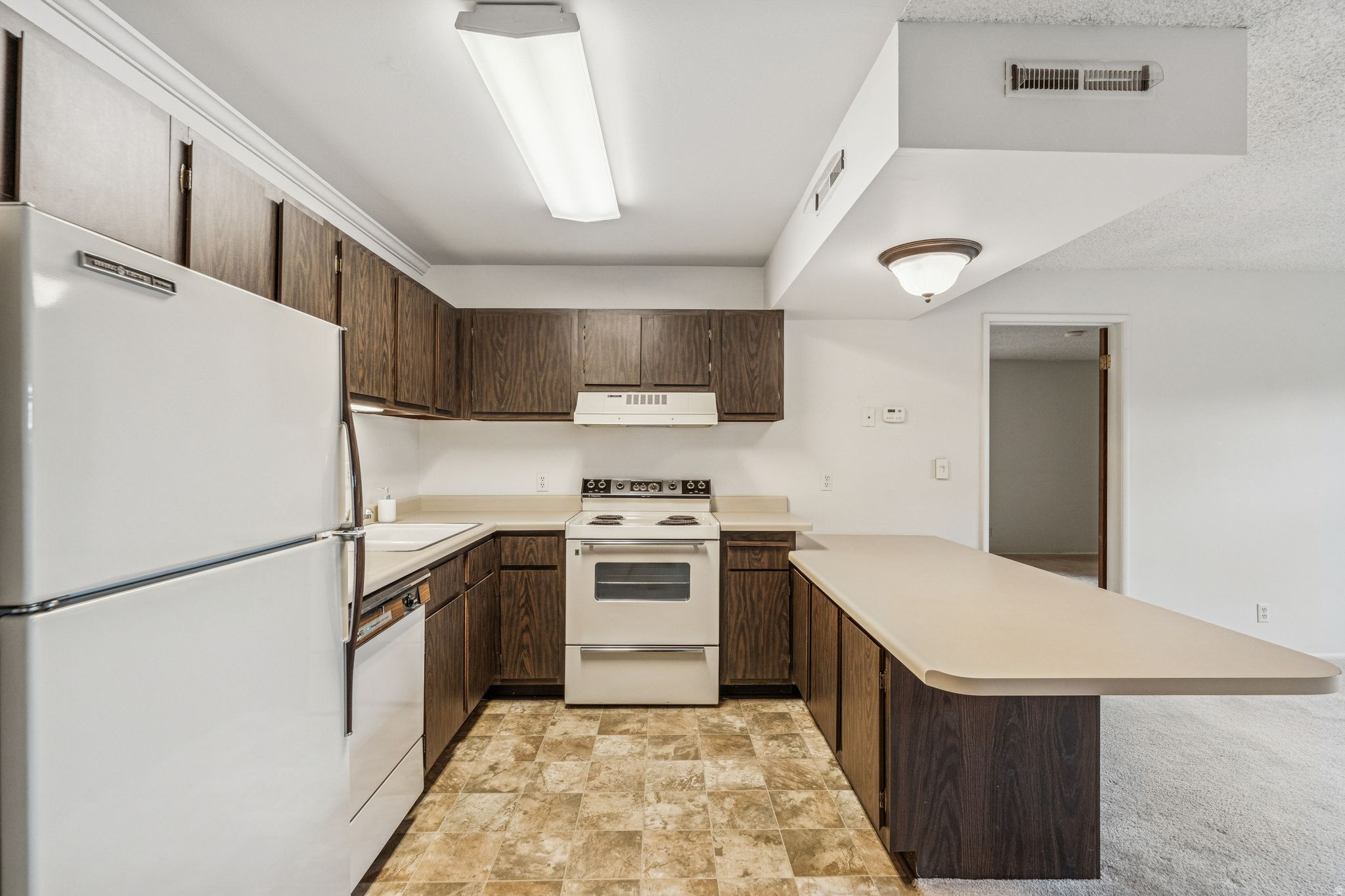 SOUTH 67 CONDOS - Residential