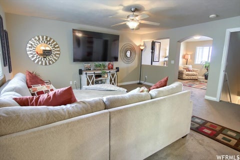Tiny photo for 644 N STONNE LN, Kaysville, UT 84037 (MLS # 2186555)
