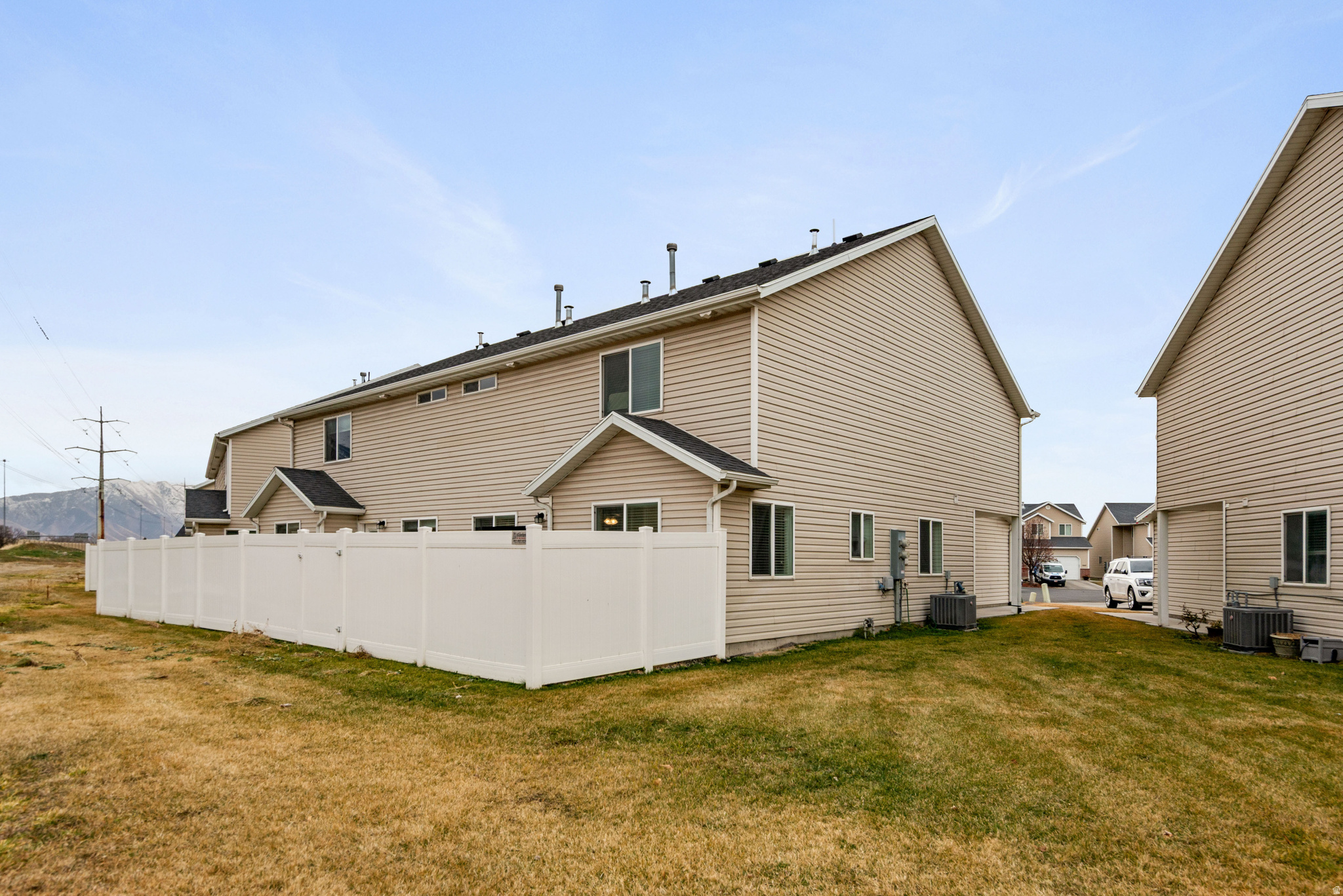 WESTBRIDGE - Residential