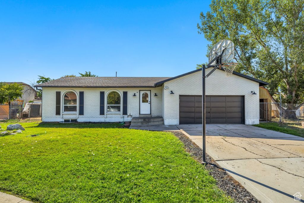 Photo of 16 N 1300 W, Clearfield, UT 84015 (MLS # 2116395)