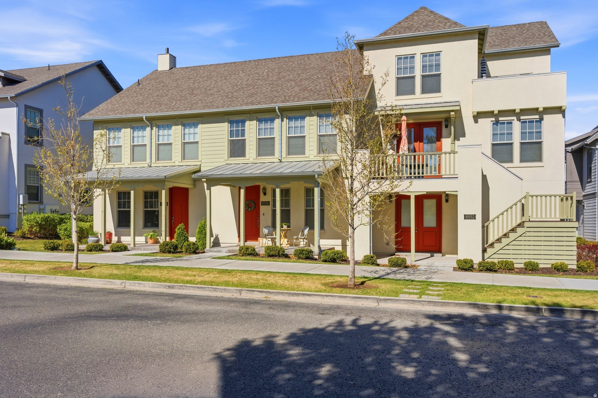DAYBREAK - Residential