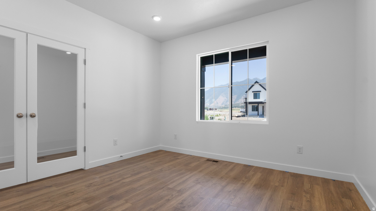 VIRIDIAN - Residential