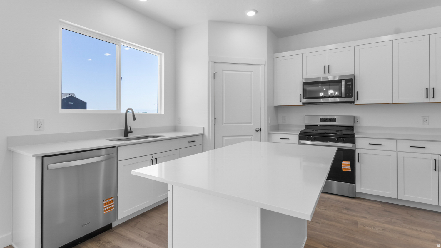 VIRIDIAN - Residential