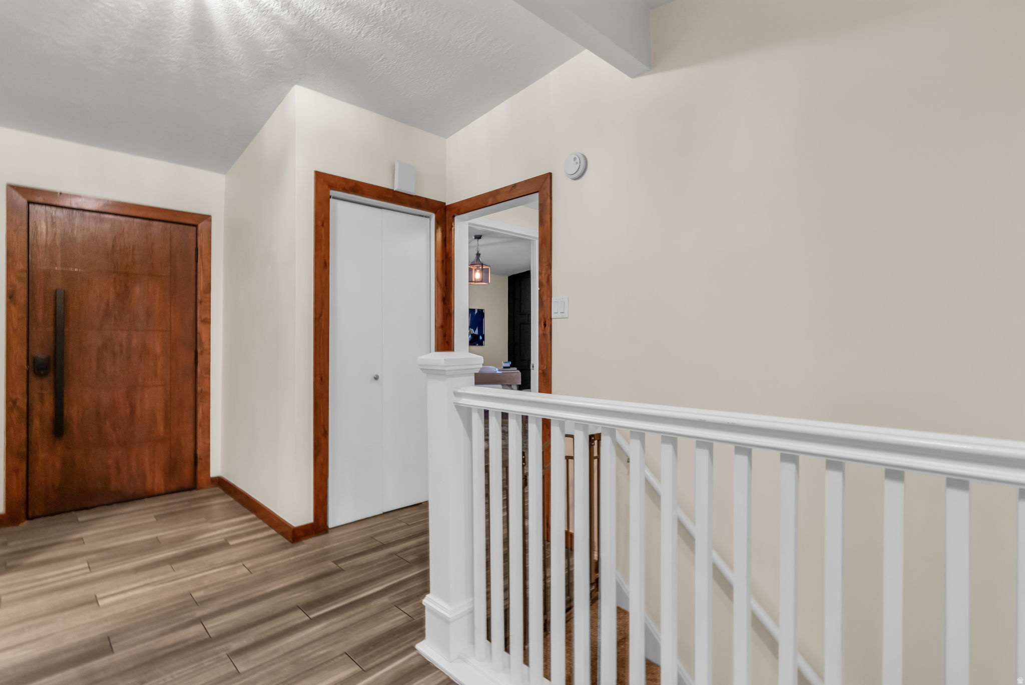 HOLLADAY HILLS - Residential