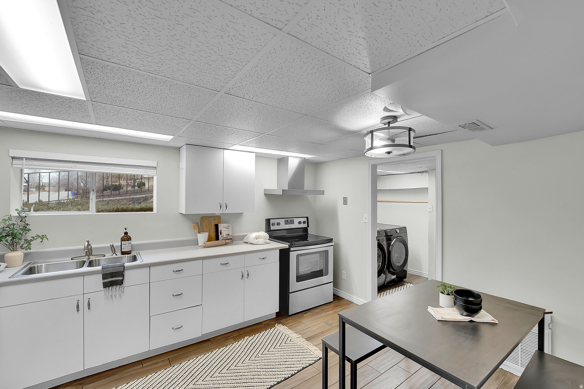 HOLLADAY HILLS - Residential