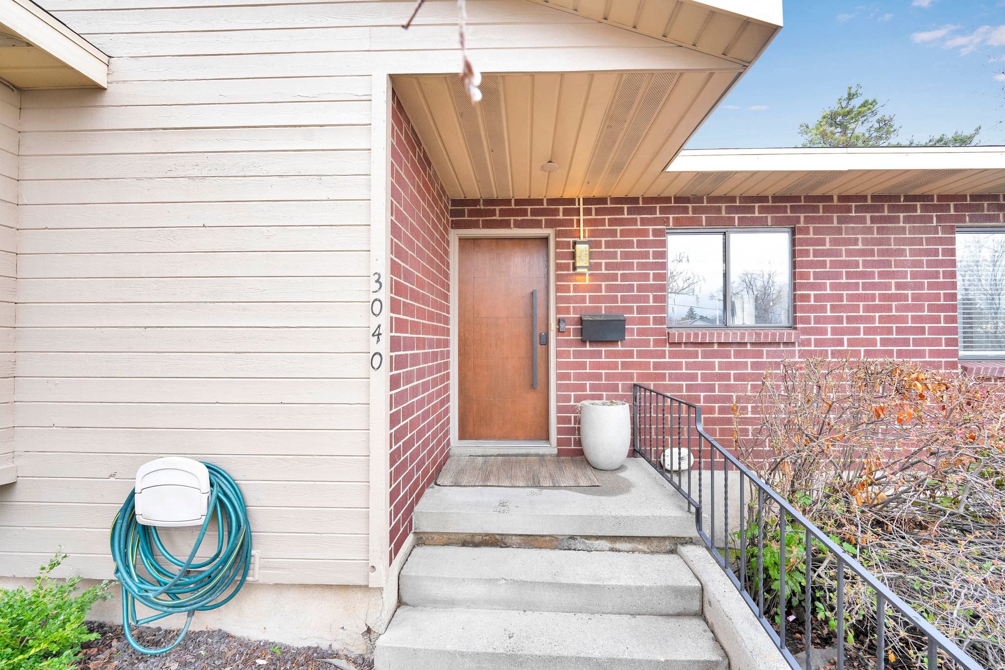 HOLLADAY HILLS - Residential