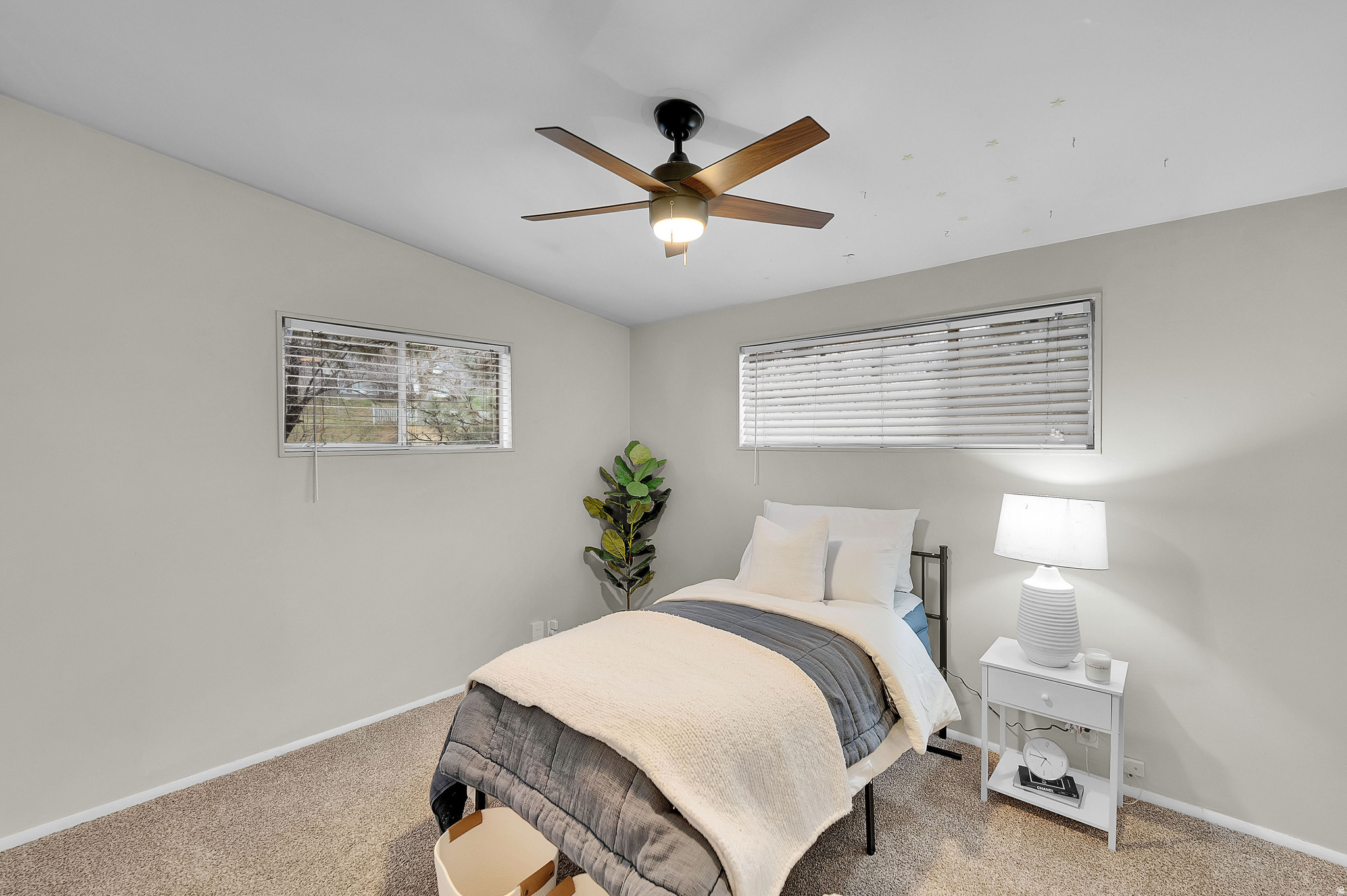 HOLLADAY HILLS - Residential