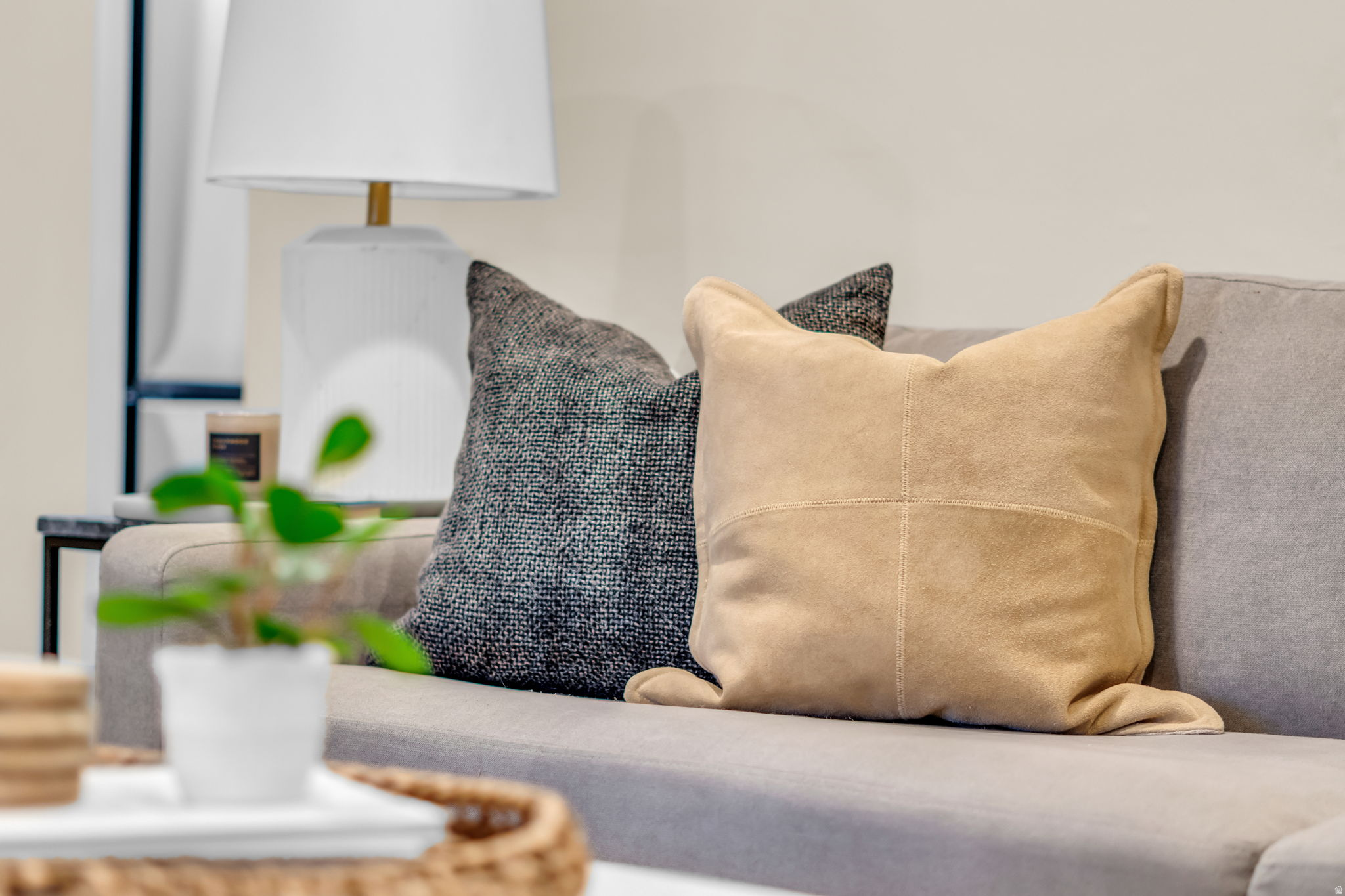 HOLLADAY HILLS - Residential