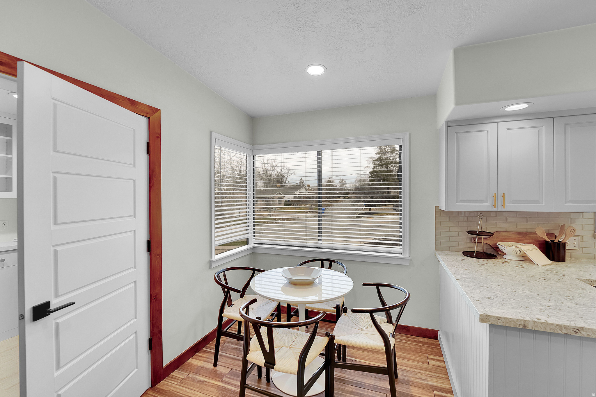 HOLLADAY HILLS - Residential