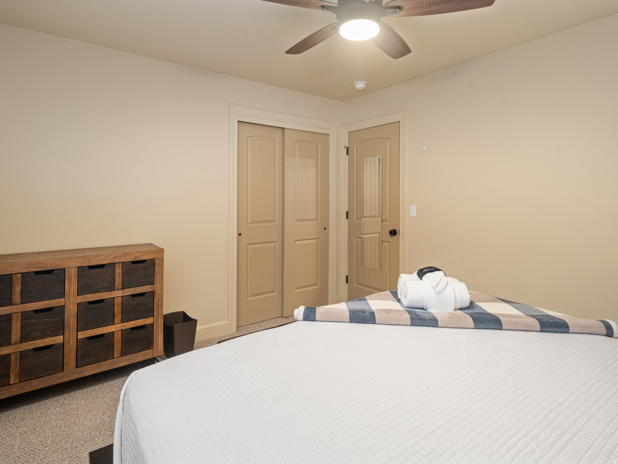 TRAPPERS RIDGE - Residential